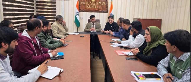 Div Com Kashmir reviews Winter Preparedness in Baramulla