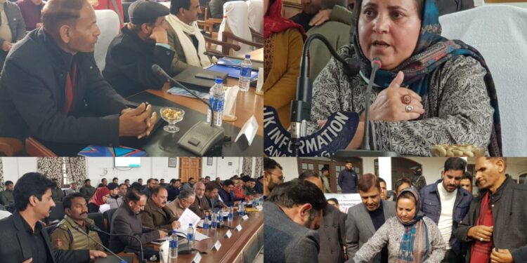 Sakeena Itoo visits Anantnag, reviews developmental scenario of the district