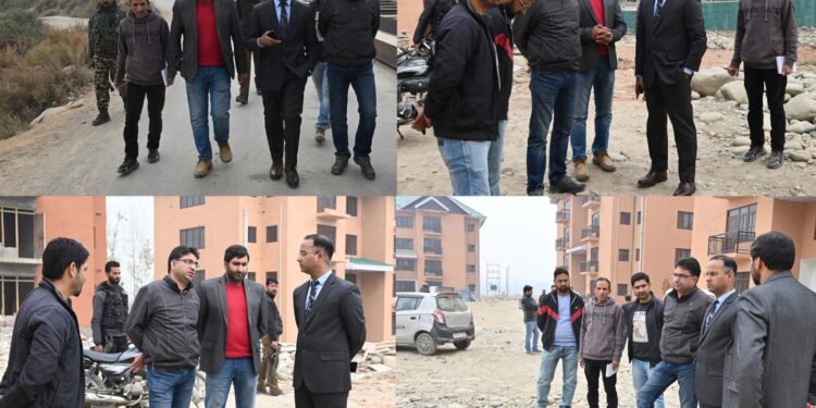 DDC Shopian calls for expediting work on Shiekhpora Trenz Bridge, Transit accommodation Takes firsthand appraisal of work progress