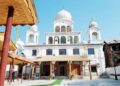 At Chatti Padshahi, Little Sikh boy brings joy to Gurupurab