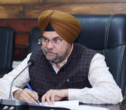 Director Agriculture Jammu reviews implementation of flagship schemes