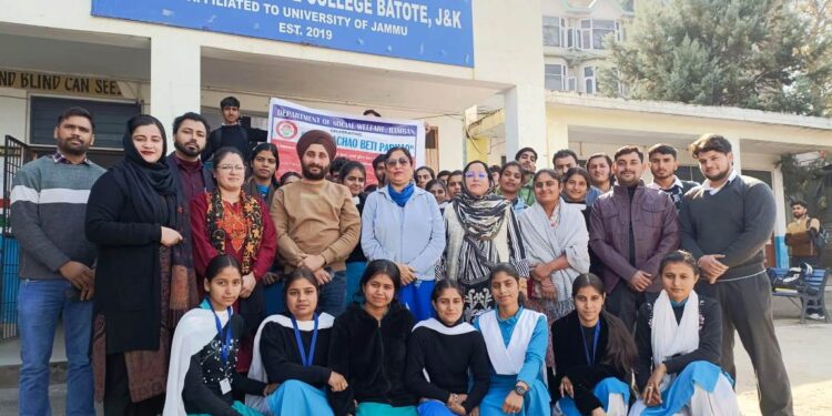BBBP Initiative SWD, DE&CC Ramban host Career Counseling Seminar at GDC Batote