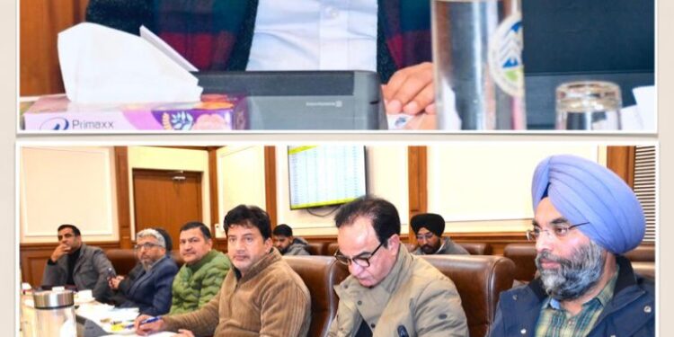 RDD Secretary reviews progress on MGNREGS, UNNATI, Mission Amrit Sarovar, GOBARdhan Plants