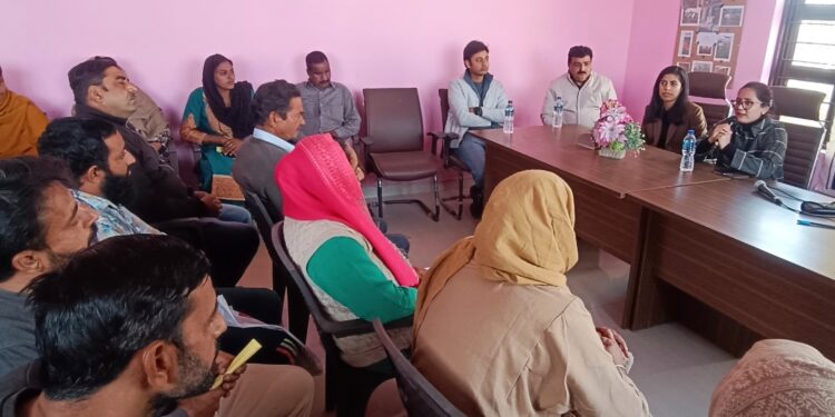 Handicrafts, Labour Department jointly organise awareness camp at Samba