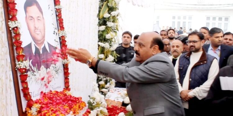 Dy CM pays tributes to Madan Lal Sharma