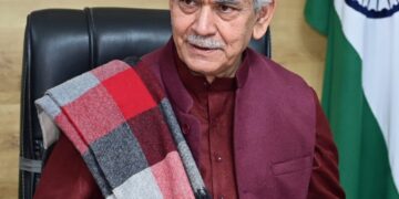 Lieutenant Governor congratulates Tourism Sector Stakeholders on launch of Uber Shikara services in Srinagar