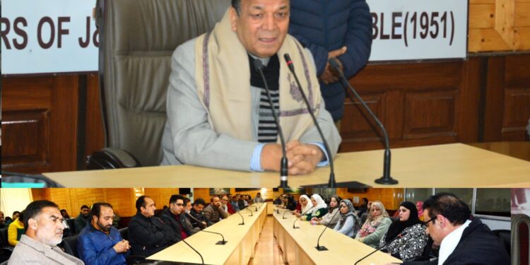 Speaker JKLA chairs introductory meet at Srinagar