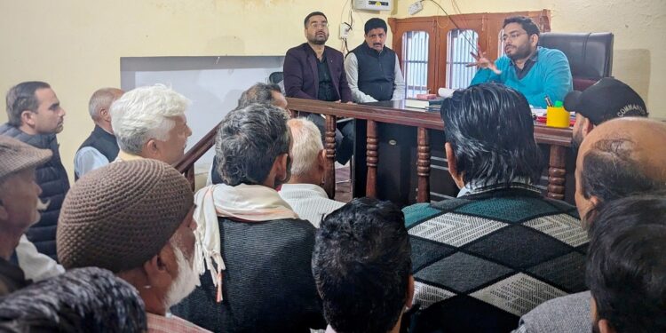 DC Jammu reviews functioning of Nagrota Tehsil Office