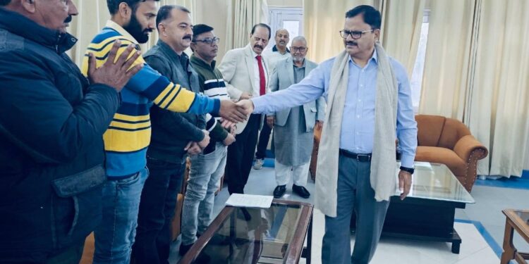 Rana exhorts officers to work on improving ease of living, delivery of services at people’s doorstep Meets several deputations, individuals; assesses public grievances
