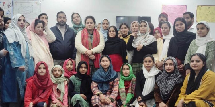 Secretary J&K Pahari Board reviews Hostel Facilities in Rajouri, Poonch