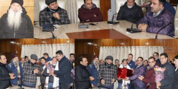 Srinagar Admin bids warm and affectionate farewell to Ali Mohammad Sheikh on superannuation