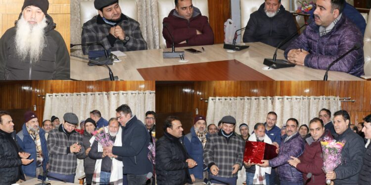 Srinagar Admin bids warm and affectionate farewell to Ali Mohammad Sheikh on superannuation