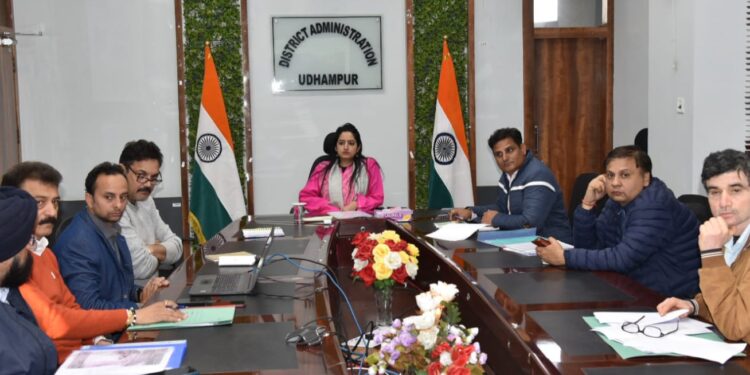 DC Udhampur reviews progress of NABARD-funded projects