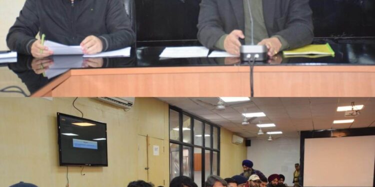 DC Poonch reviews arrangements for Gurpurab celebrations