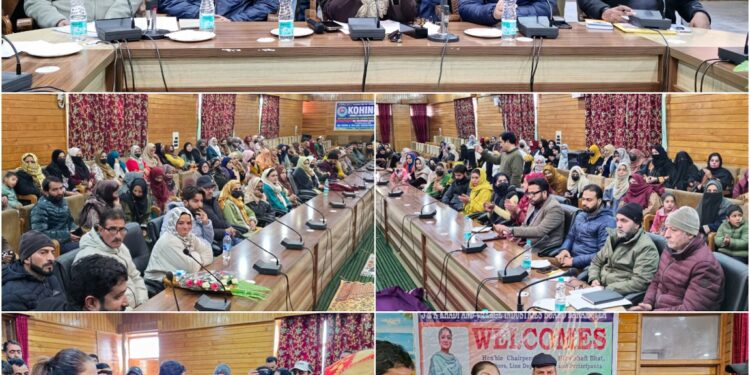 KVIB organizes awareness camp for unemployed youth & aspiring entrepreneurs in Sopore