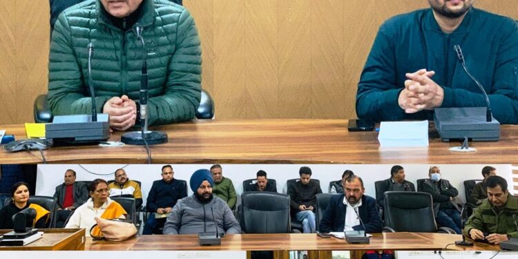 Kathua admin finalizes arrangements for smooth conduct of JKSSB Constable Recruitment Exam