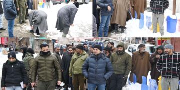 DC tours Zainapora, Shopian areas; takes stock of provision of seamless services, snow clearance operations
