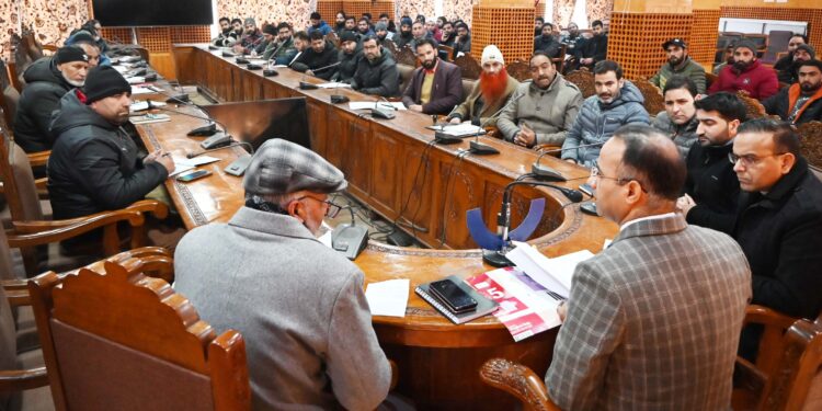 Republic Day-2025: DC Shopian chairs preparatory meeting