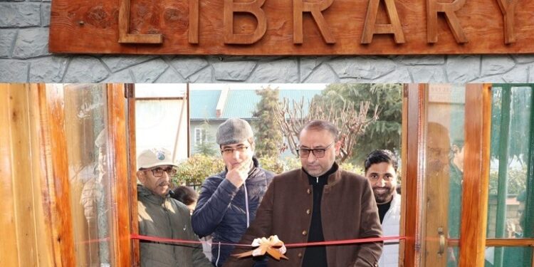 CCF Kashmir inaugurates Forest Library at Forest HQ, Srinagar