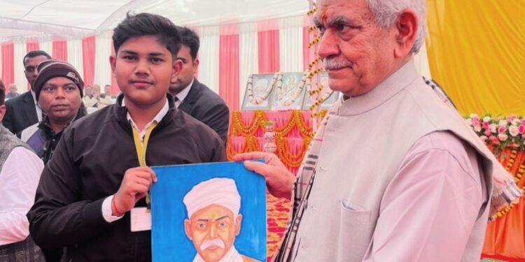 Lieutenant Governor pays tribute to Shri Atal Bihari Vajpayee and Mahamana Pt Madan Mohan Malaviya on their birth anniversary