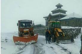 Snowfall: SMC Comm’r says vital roads to be prioritised for clearance