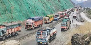 Over 1,300 HMVs stranded on Sgr-Jmu National Highway: IGP Traffic