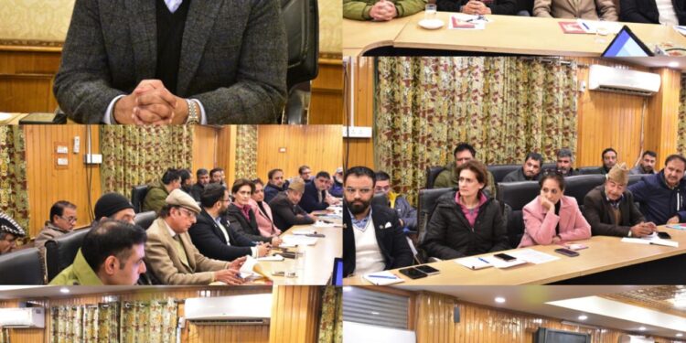 Commissioner SMC holds meeting with Civil Society stakeholders to address Air Pollution