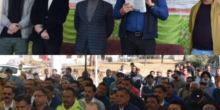 DC Kathua presides over awareness camp on Pradhan Mantri Surya Ghar Muft Bijli Yojana
