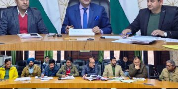 DC reviews implementation of Education Sector schemes in Kishtwar District