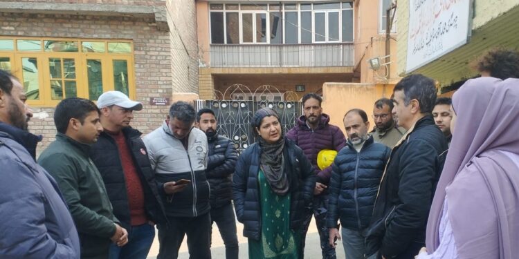 Chief Engg (Disb) KPDCL inspects electric infra works under RDSS