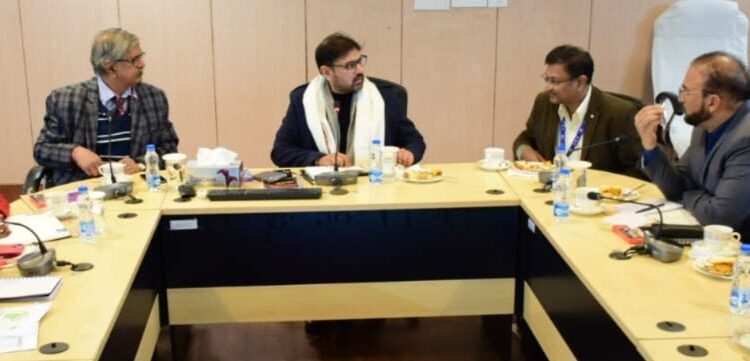 Satish Sharma visits NABARD J&K Regional Office