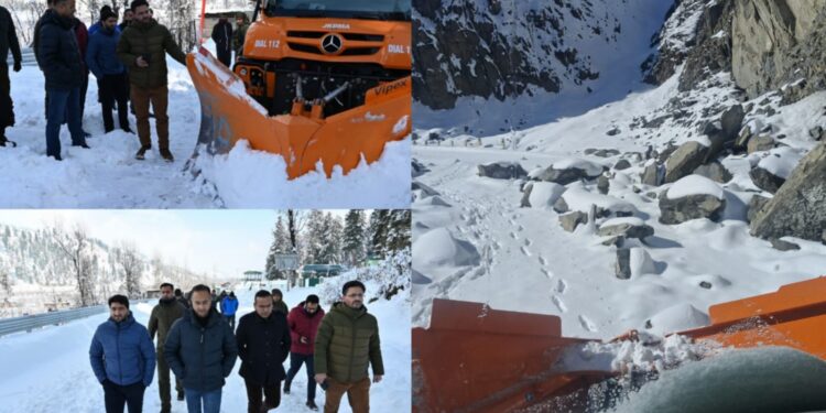 DC Shopian visits Mughal Road; takes stock of snow clearance operations