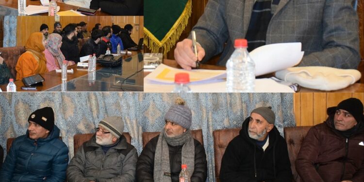 DC Pulwama chairs District-Level Committee meeting for verification of PDS beneficiaries database