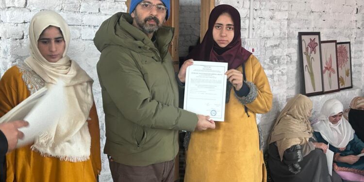 Women artisans take lead in Crafting Success