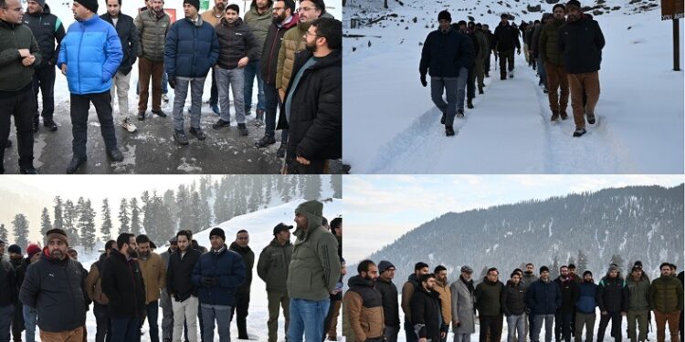 DC Shopian takes stock of arrangements for Winter Carnival Dubjan