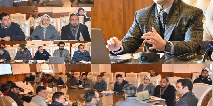 DDC Kulgam reviews RDD sector works, asks for developing durable assets