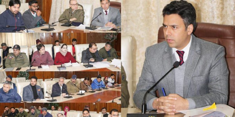 DC Srinagar reviews arrangements for Republic Day-2025
