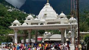 In 2024, nearly 1 cr pilgrims pay obeisance at Vaishno Devi Shrine