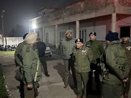 ADGP Jammu reviews border management system, security scenario in Samba, Kathua