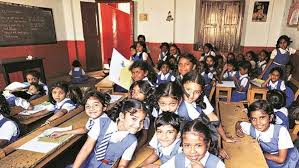 Why students prefer Pvt Schools over Govt Institutes?