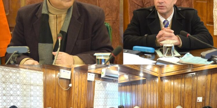 DC Bandipora chairs meeting to finalize annual Plan 2025-26 under SBM
