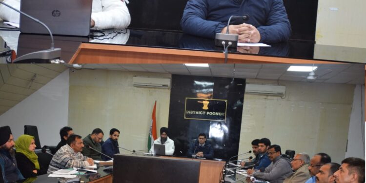 DC Poonch reviews PM Gati Shakti implementation, formulation of Master Plan