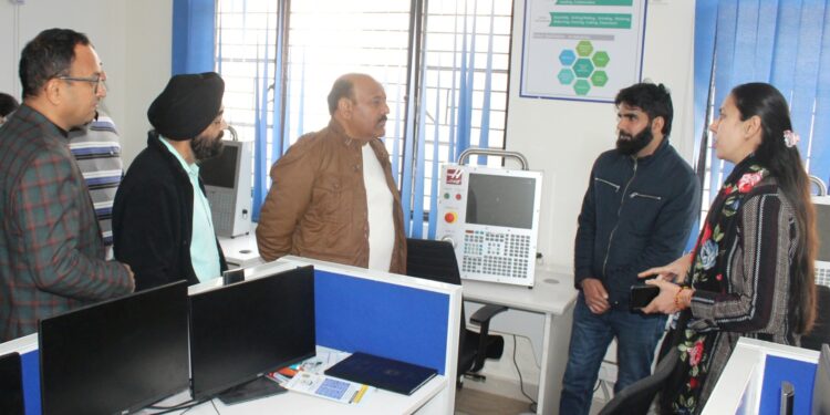 Dy CM visits Jammu Polytechnic College, interacts with faculty, students