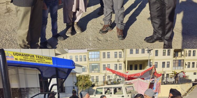 DC Kishtwar hands over Key of Tractor to HADP Beneficiary