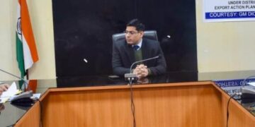 DC reviews implementation of JKREGP, other Self-Employment Schemes in Poonch