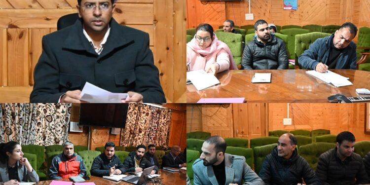 DC Shopian meets SBDU, BHD members under Mission Yuva