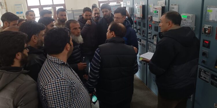 MD KPDCL reviews revenue realization, RDSS progress, PM Surya Ghar scheme