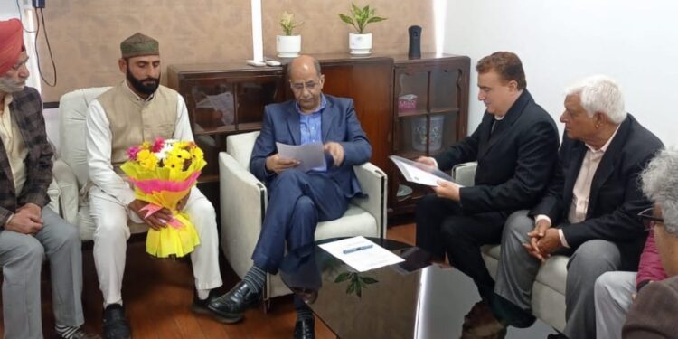 JKNC functionaries from Udhampur call on Advisor to CM