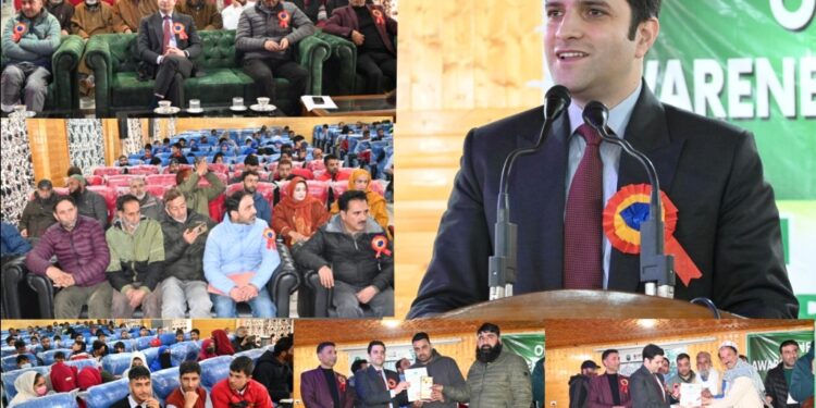Athar Amir Khan kick starts “Clean Kulgam, Green Kulgam” campaign