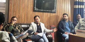 Defence land issues, compensation cases discussed at Rajouri
